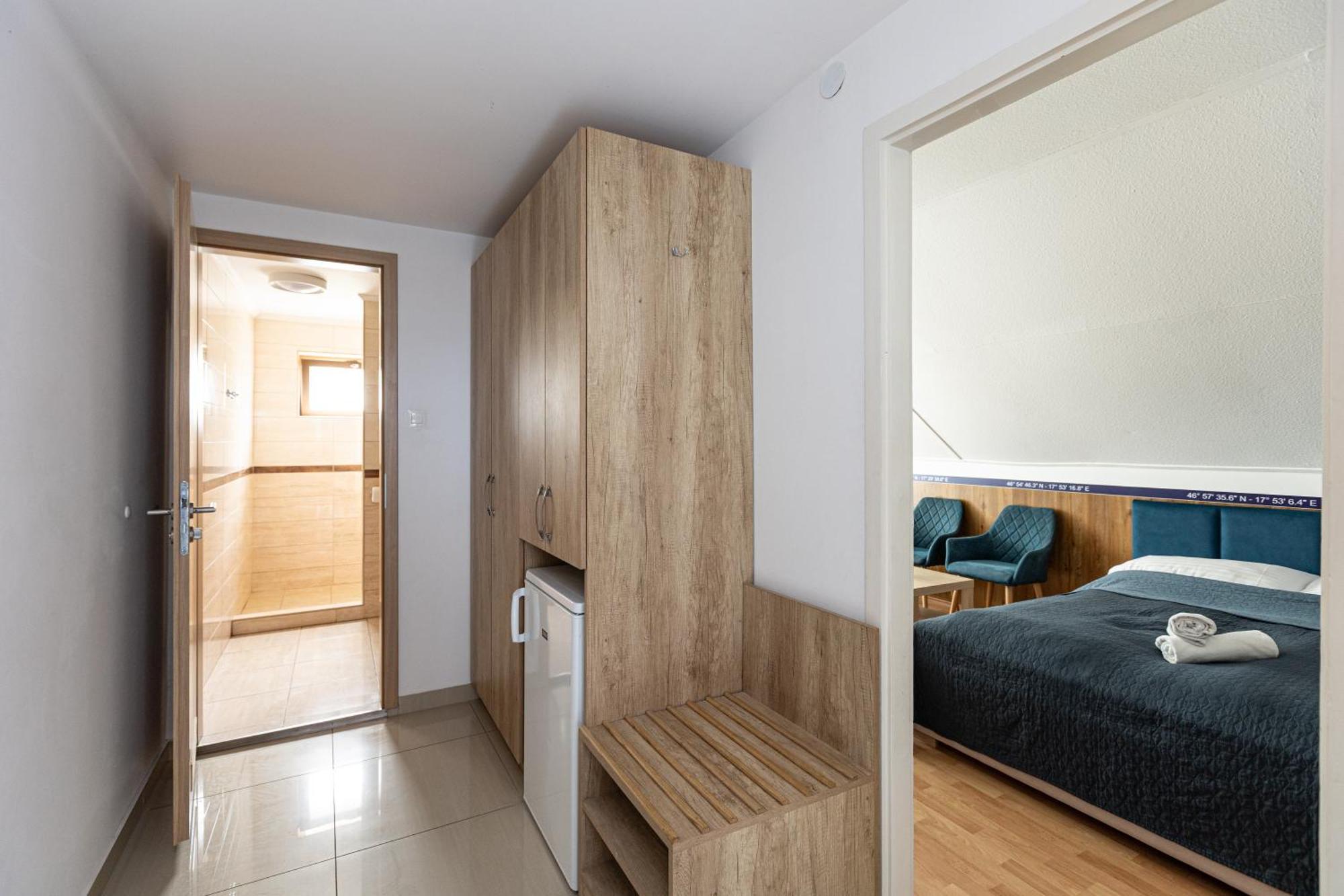 Hotel Solero Siofok Bagian luar foto