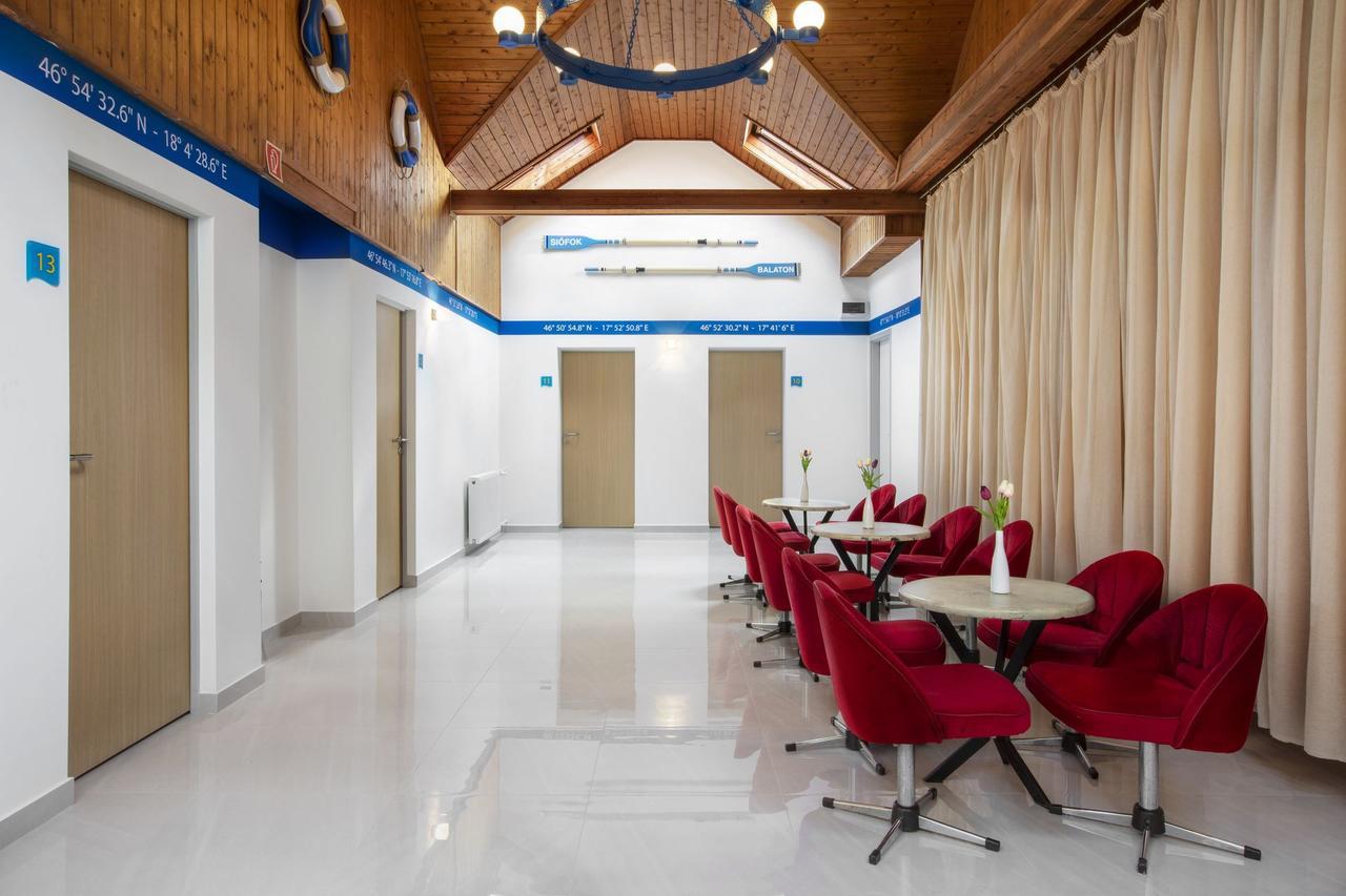 Hotel Solero Siofok Bagian luar foto