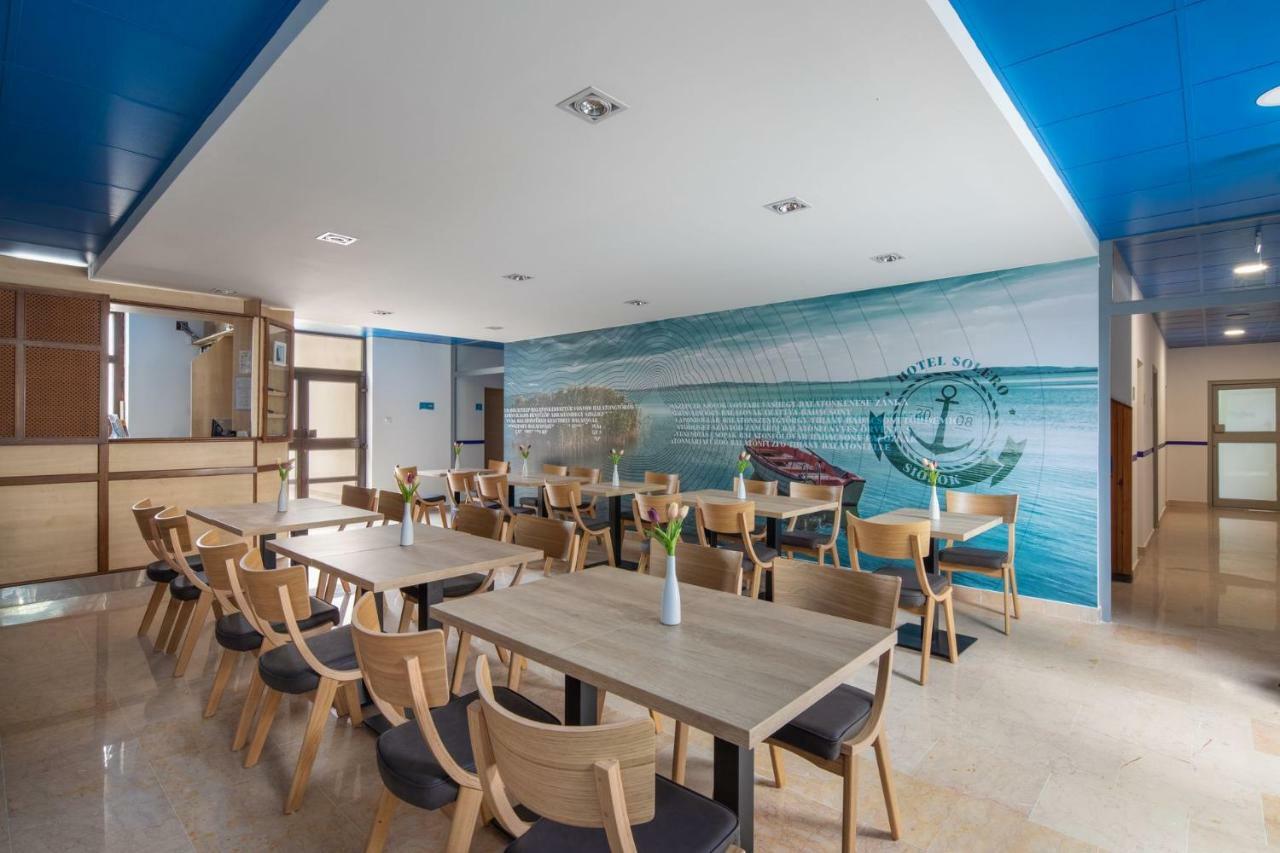 Hotel Solero Siofok Bagian luar foto